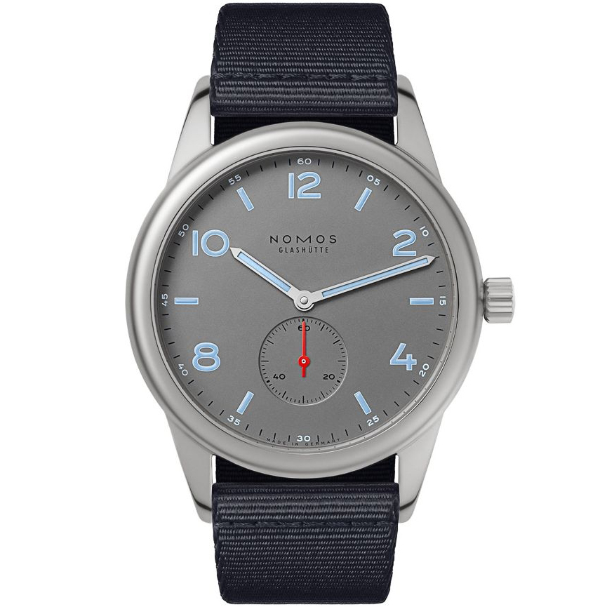 Nomos Club 737 S3