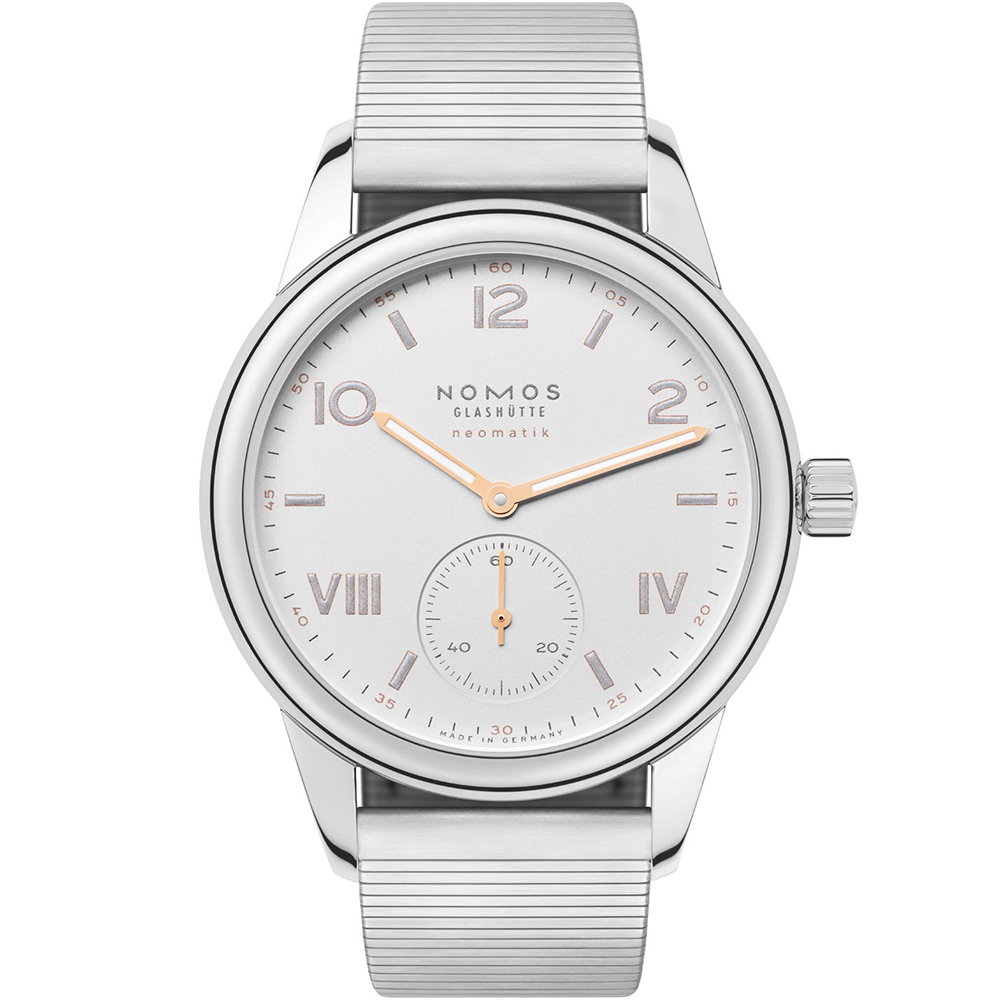 Nomos Club 748