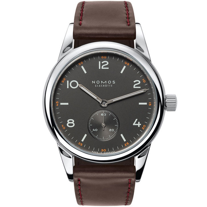 Nomos Club 754
