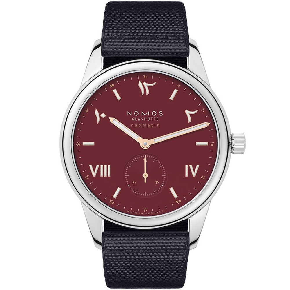 Club Campus Neomatik 39 Qatar Limited Edition 39.5 mm: Stainless steel & Textile - 768.S3 Nomos Club 768 S3