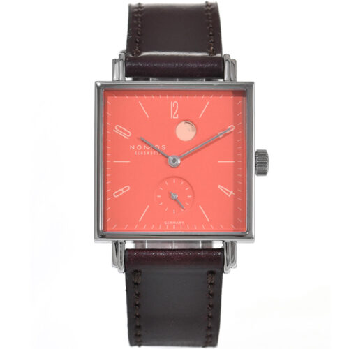 Nomos Tetra 451