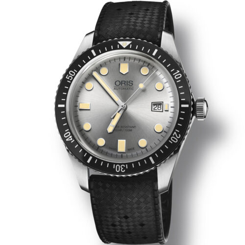 Oris Divers 01 733 7720 4051 07 4 21 18