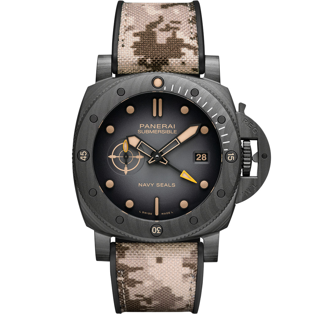 Panerai Submersible Pam01513